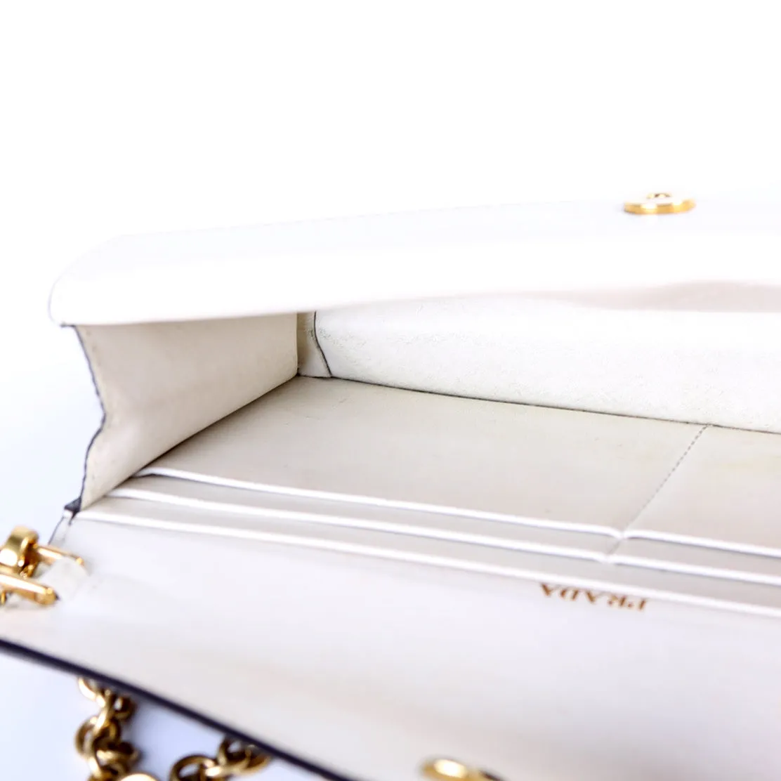 1DH052 Saffiano Envelope WOC