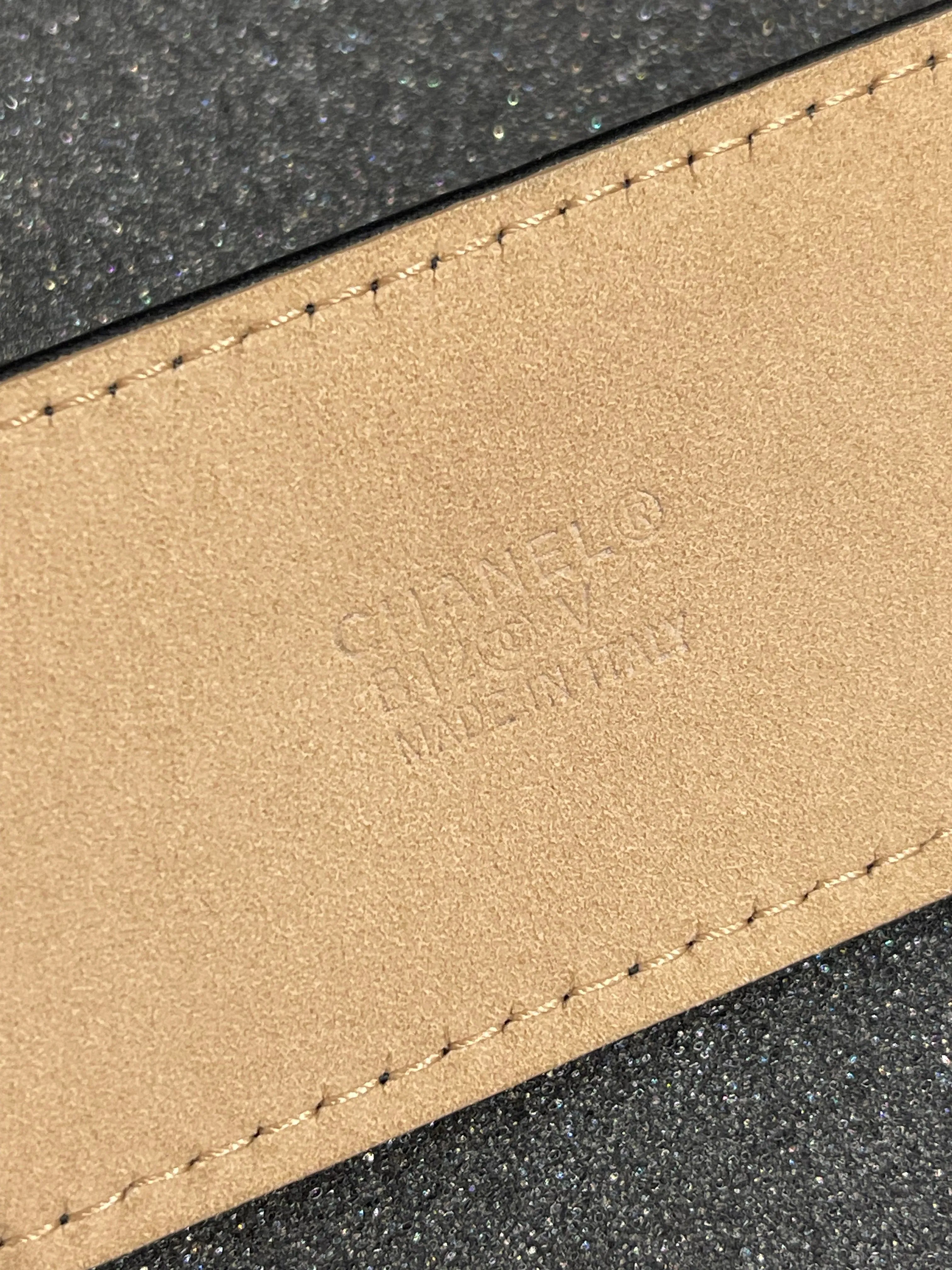 Chanel - Ceinture CC limitée