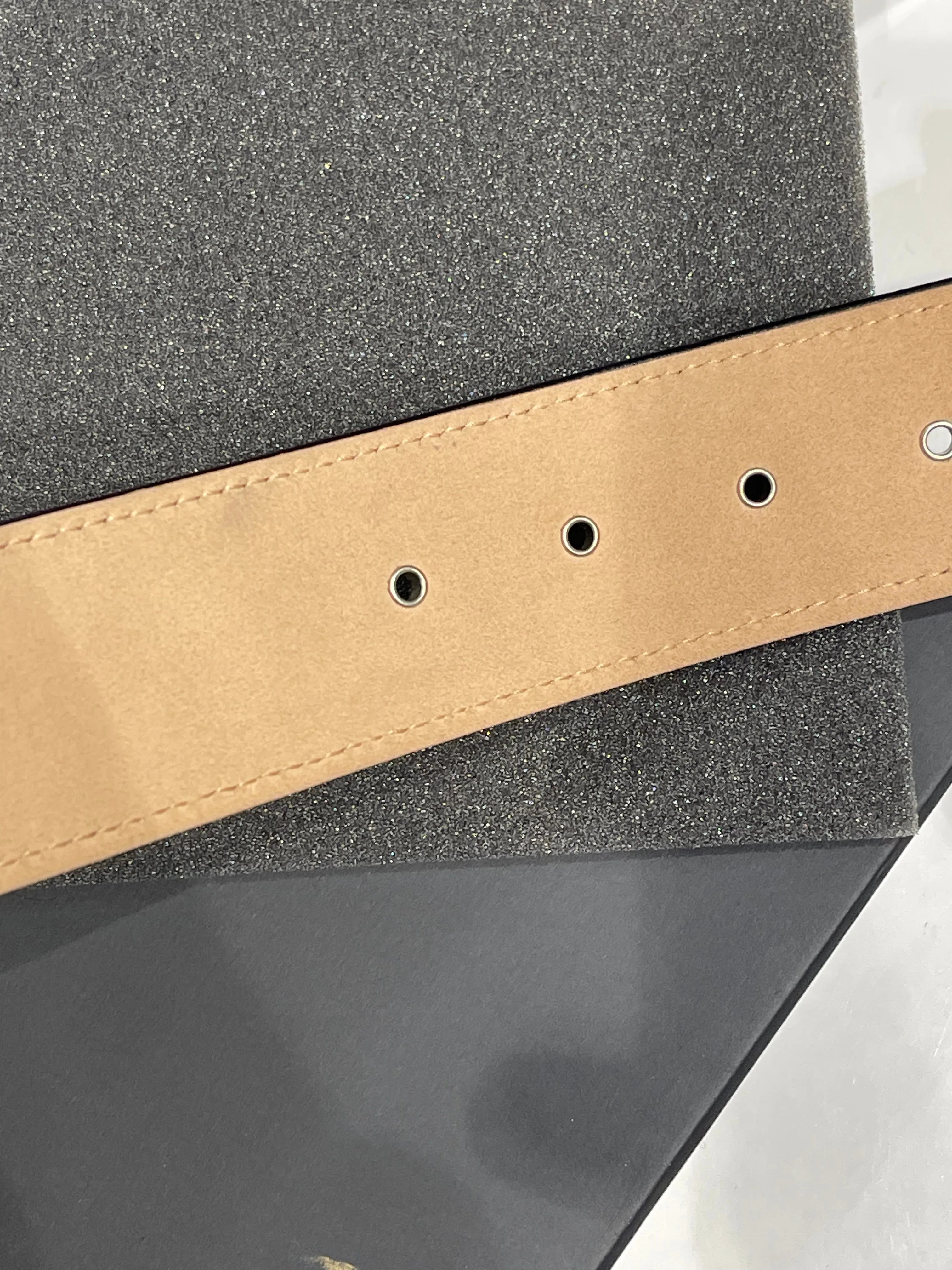 Chanel - Ceinture CC limitée
