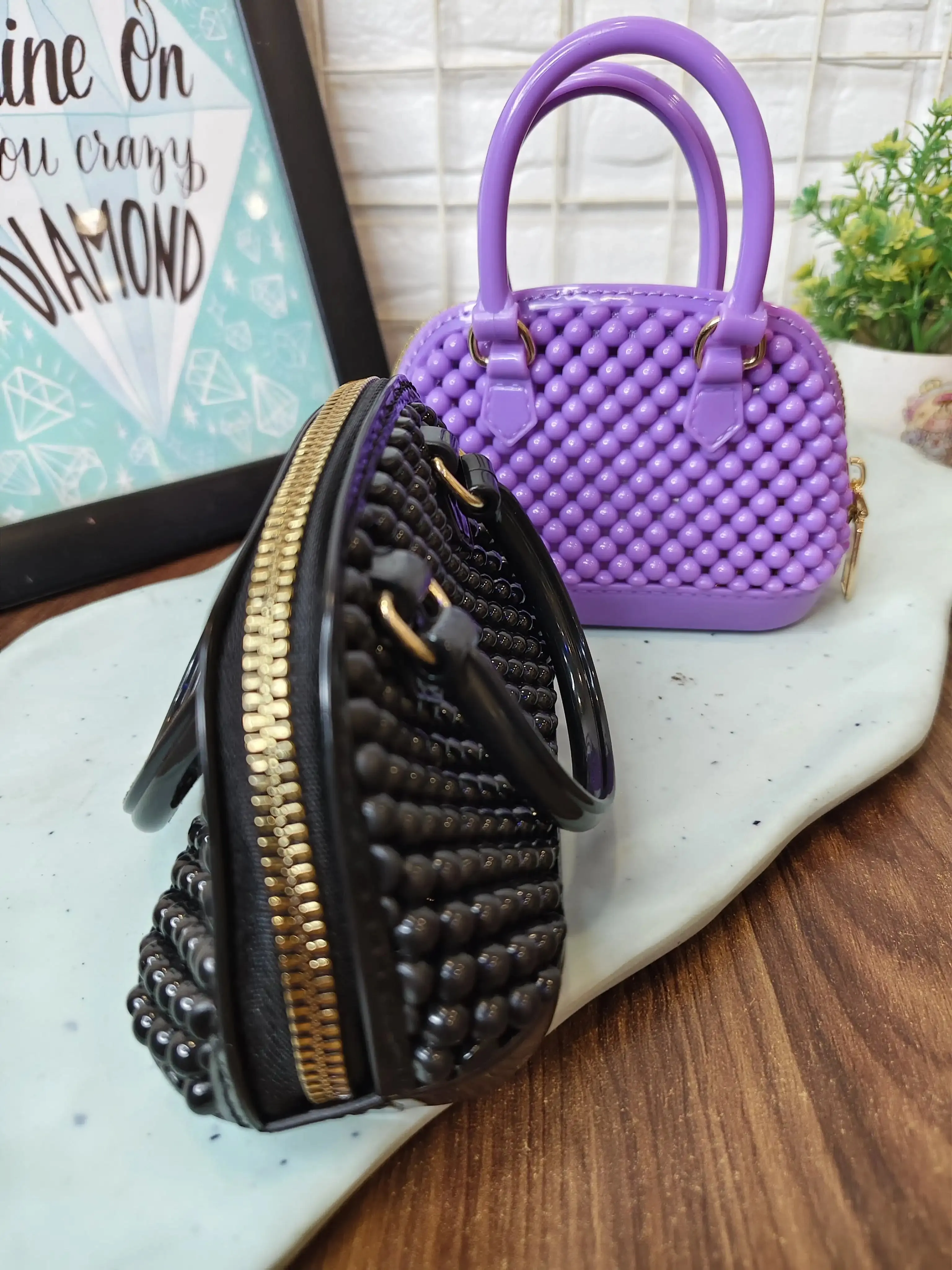 Elegant mini sling bag